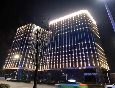 威宁亮化工程安装注意事项。